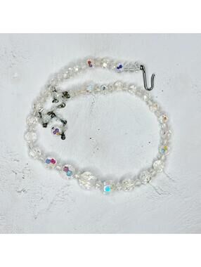 5918u. Vintage Aurora Borealis Necklace